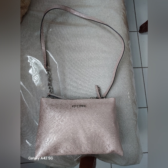 NWOT GUESS Crossbody Bag Handbag Purse Women Monogram Light pink-beige - Picture 4 of 13